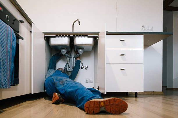 Professional Drain Cleaning technician working in Magnolia, KY